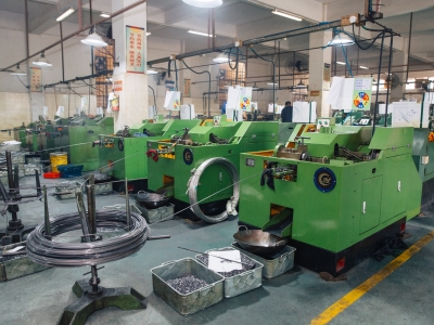 新藝螺絲廠螺絲車間01