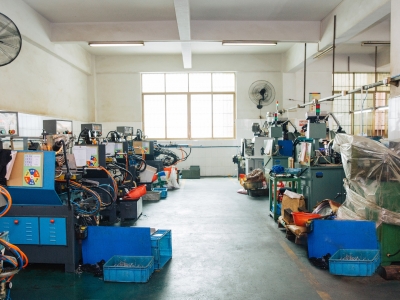 新藝螺絲廠儀表車間01